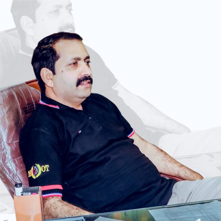 dr safdar